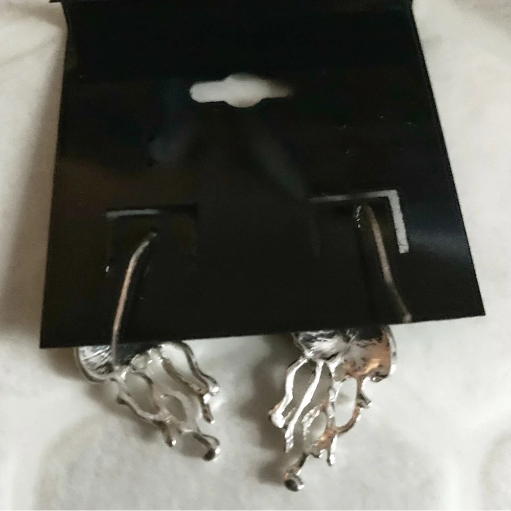 MERMAIDMERCHANT BOUTIQUE Jellyfish Silver & Mother of Pearl Dangle Earring Set - Picture 3 of 3